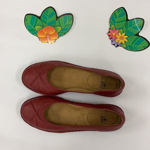 🍎🍎Woman’s I Love comfort Red Flat Loafer Shoes